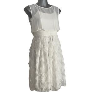 White Sleeveless Formal Dress Size 2 New With Tags NWT